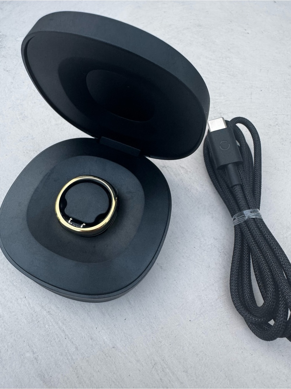 RingConn Gen 2 Smart Ring Gold Size 9 Sleep Fitness Tracker Charger Included